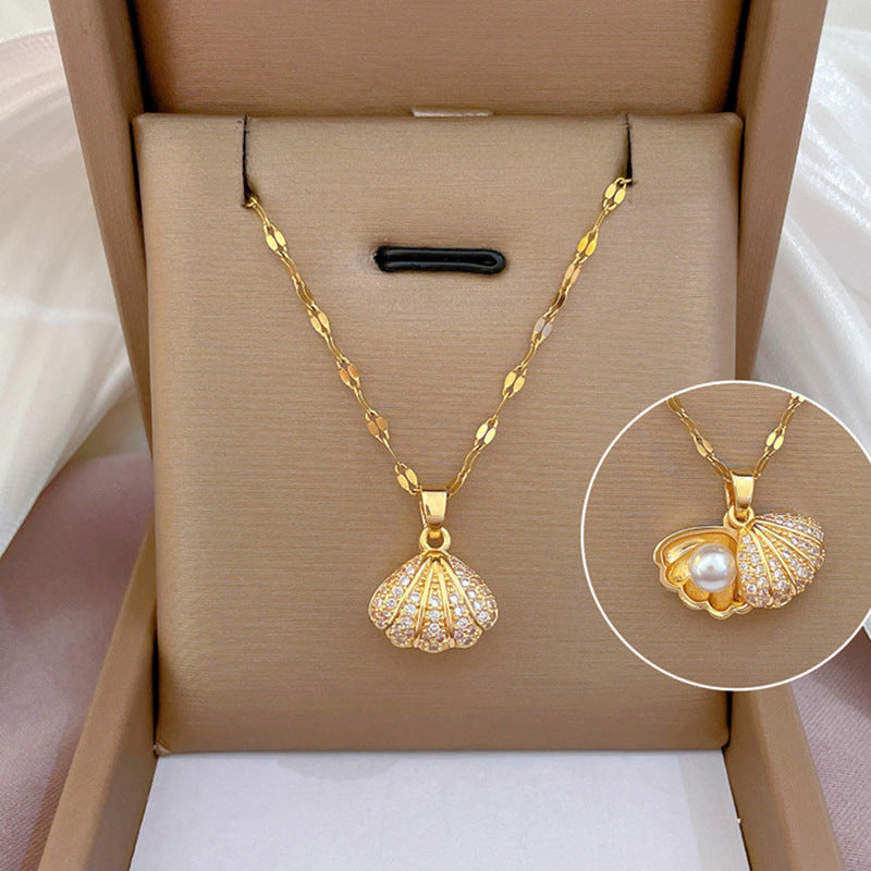 Elegante Muschelperlenkette mit Strasssteinen – Zeitloser Schmuck für jeden Anlass